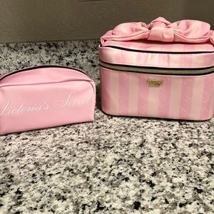 Victoria’s Secret cosmetic bag case set iconic pink stripe new logo